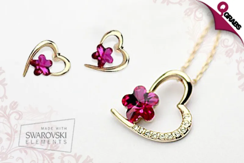 For QR119 Make an Impression With This Beautiful Swarovski Elements Flower In Heart Jewelry Set (QR249 Value)